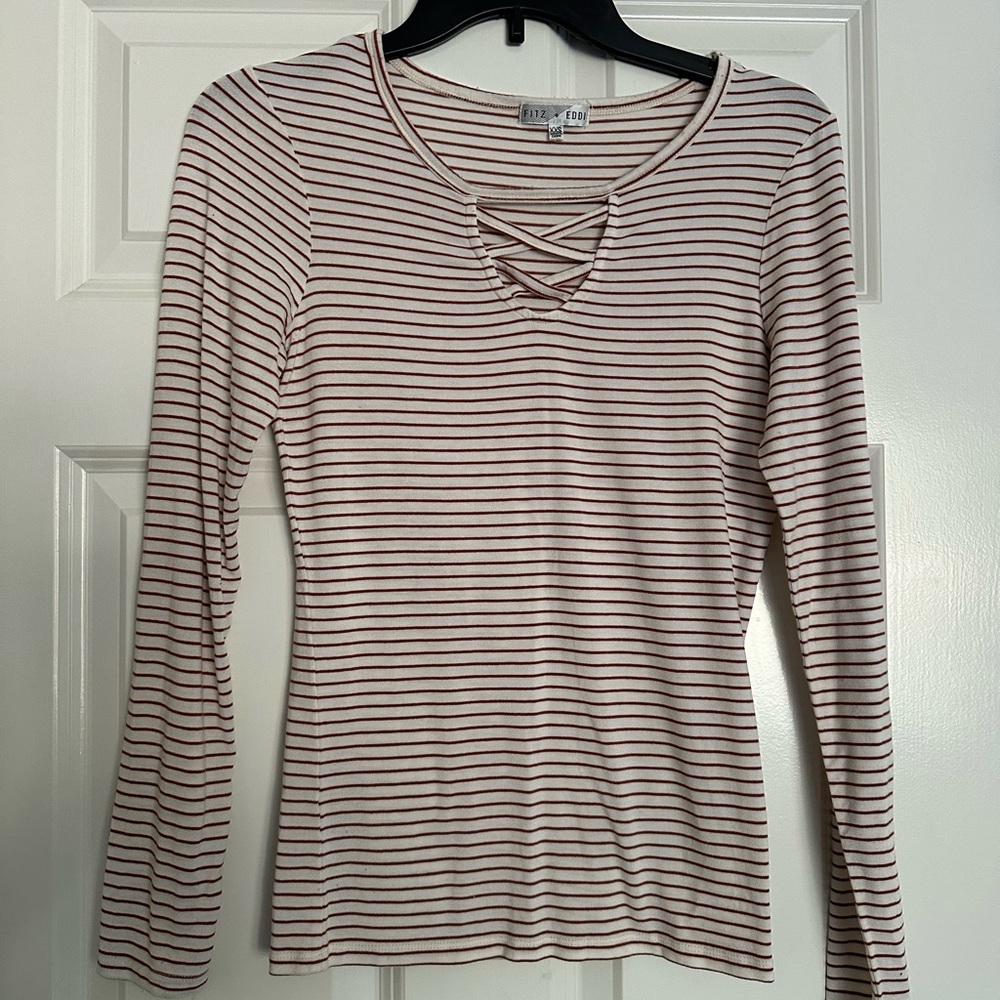 Fitz & Eddie woman’s Striped cross vneck shirt size xxs